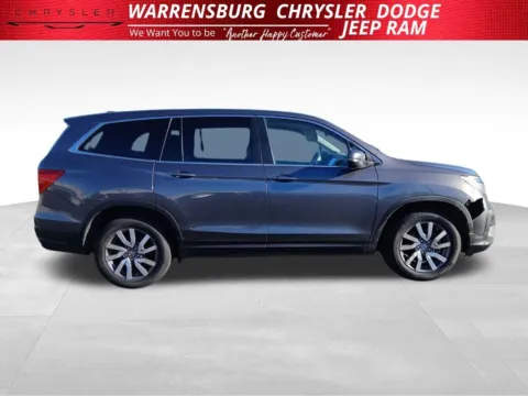 Photos of 2019 Honda Pilot EX-L for sale in Warrensburg, MO at Warrensburg Chrysler Dodge Jeep Ram Fiat