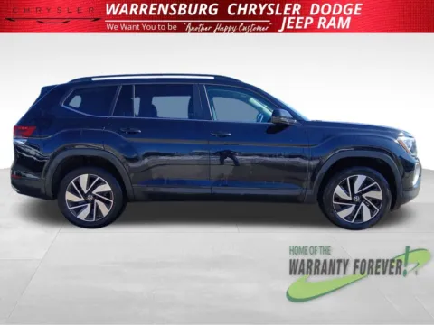 Photos of 2024 Volkswagen Atlas 2.0T SE w/Technology for sale in Warrensburg, MO at Warrensburg Chrysler Dodge Jeep Ram Fiat