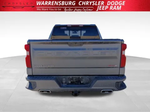 More photos of 2020 Chevrolet Silverado 1500 RST at Warrensburg Chrysler Dodge Jeep Ram Fiat, MO