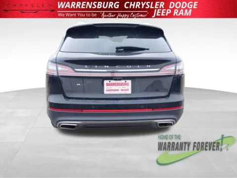 More photos of 2022 Lincoln Nautilus Reserve at Warrensburg Chrysler Dodge Jeep Ram Fiat, MO