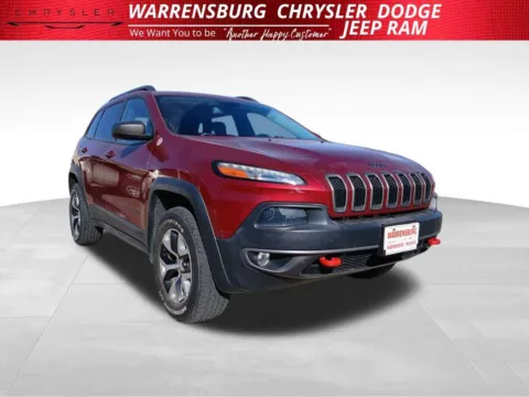 Red 2015 Jeep Cherokee Trailhawk for sale in Warrensburg, MO