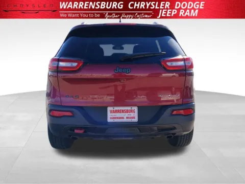 More photos of 2015 Jeep Cherokee Trailhawk at Warrensburg Chrysler Dodge Jeep Ram Fiat, MO