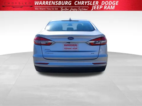 More photos of 2019 Ford Fusion SE at Warrensburg Chrysler Dodge Jeep Ram Fiat, MO