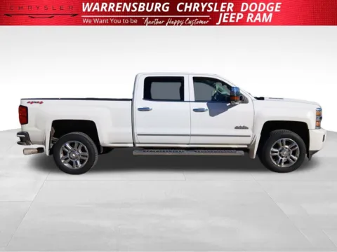 Photos of 2015 Chevrolet Silverado 2500HD High Country for sale in Warrensburg, MO at Warrensburg Chrysler Dodge Jeep Ram Fiat