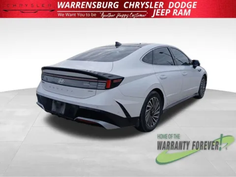 Another view of 2024 Hyundai Sonata Hybrid Limited for sale in Warrensburg, MO at Warrensburg Chrysler Dodge Jeep Ram Fiat