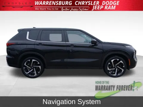 Photos of 2024 Mitsubishi Outlander SE for sale in Warrensburg, MO at Warrensburg Chrysler Dodge Jeep Ram Fiat