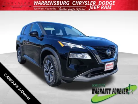 Black 2023 Nissan Rogue SV for sale in Warrensburg, MO