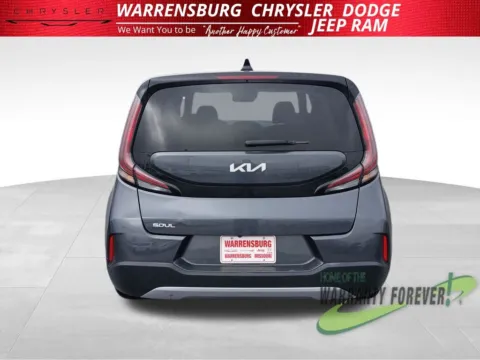 More photos of 2023 Kia Soul LX at Warrensburg Chrysler Dodge Jeep Ram Fiat, MO