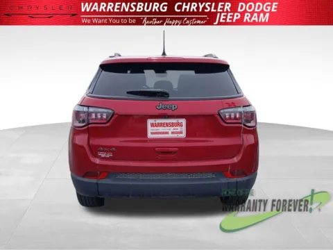 More photos of 2025 Jeep Compass Latitude at Warrensburg Chrysler Dodge Jeep Ram Fiat, MO