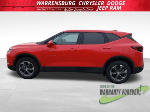 More photos of 2025 Chevrolet Blazer LT at Warrensburg Chrysler Dodge Jeep Ram Fiat, MO