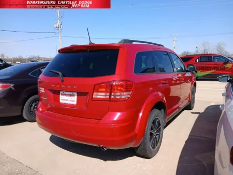 Photos of 2018 Dodge Journey SE for sale in Warrensburg, MO at Warrensburg Chrysler Dodge Jeep Ram Fiat