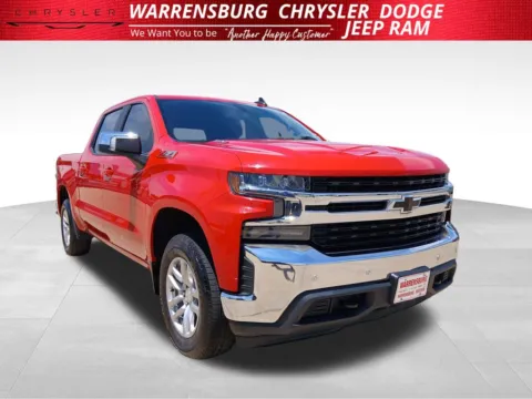 Red 2020 Chevrolet Silverado 1500 LT for sale in Warrensburg, MO