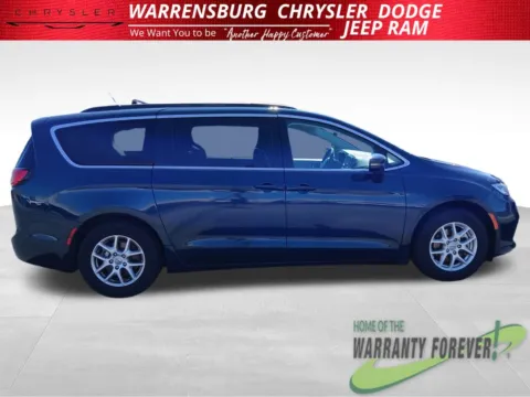 Photos of 2022 Chrysler Pacifica Touring L for sale in Warrensburg, MO at Warrensburg Chrysler Dodge Jeep Ram Fiat