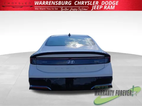 More photos of 2025 Hyundai Sonata SEL at Warrensburg Chrysler Dodge Jeep Ram Fiat, MO
