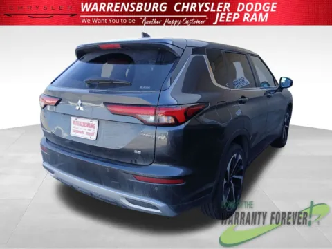 Photos of 2024 Mitsubishi Outlander for sale in Warrensburg, MO at Warrensburg Chrysler Dodge Jeep Ram Fiat