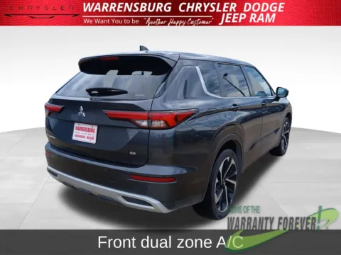 More photos of 2024 Mitsubishi Outlander SE at Warrensburg Chrysler Dodge Jeep Ram Fiat, MO