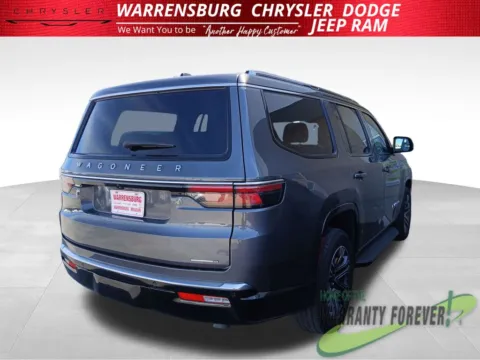 More photos of 2024 Jeep Wagoneer Series II at Warrensburg Chrysler Dodge Jeep Ram Fiat, MO