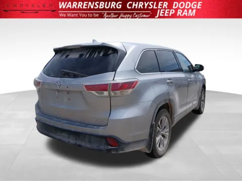 Another view of 2016 Toyota Highlander LE Plus V6 for sale in Warrensburg, MO at Warrensburg Chrysler Dodge Jeep Ram Fiat