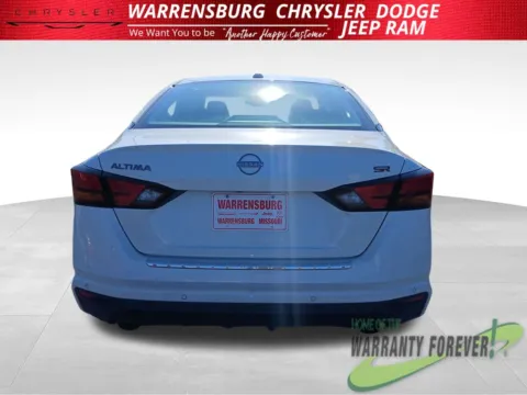 More photos of 2023 Nissan Altima 2.5 SR at Warrensburg Chrysler Dodge Jeep Ram Fiat, MO