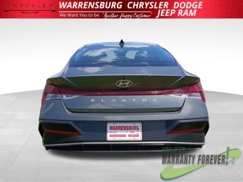 More photos of 2025 Hyundai Elantra SEL Convenience at Warrensburg Chrysler Dodge Jeep Ram Fiat, MO