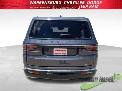 More photos of 2024 Jeep Wagoneer Series II at Warrensburg Chrysler Dodge Jeep Ram Fiat, MO
