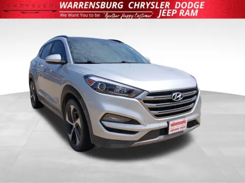 Silver 2017 Hyundai Tucson Limited for sale in Warrensburg, MO