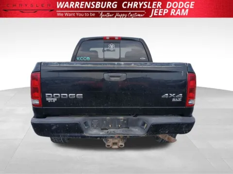 More photos of 2004 Dodge Ram 1500 SLT at Warrensburg Chrysler Dodge Jeep Ram Fiat, MO