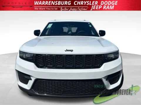 Another view of 2025 Jeep Grand Cherokee Altitude for sale in Warrensburg, MO at Warrensburg Chrysler Dodge Jeep Ram Fiat