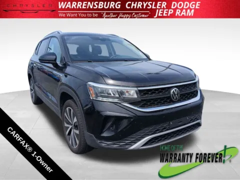 Unknown 2024 Volkswagen Taos 1.5T SE for sale in Warrensburg, MO