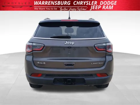More photos of 2017 Jeep Compass Limited at Warrensburg Chrysler Dodge Jeep Ram Fiat, MO