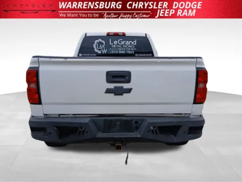 More photos of 2015 Chevrolet Silverado 1500 LT at Warrensburg Chrysler Dodge Jeep Ram Fiat, MO
