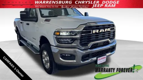 White 2026 Ram 2500 Big Horn for sale in Warrensburg, MO
