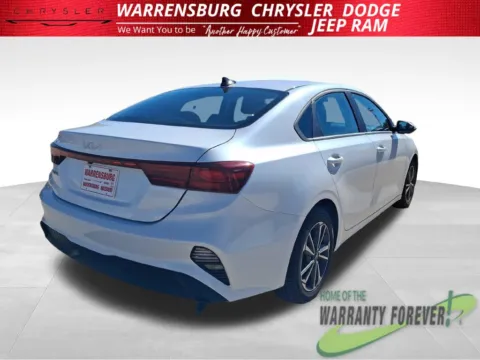 More photos of 2024 Kia Forte LXS at Warrensburg Chrysler Dodge Jeep Ram Fiat, MO