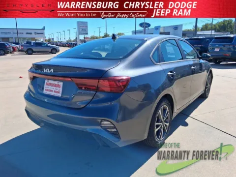 More photos of 2023 Kia Forte LXS at Warrensburg Chrysler Dodge Jeep Ram Fiat, MO