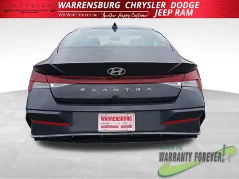More photos of 2025 Hyundai Elantra SEL Convenience at Warrensburg Chrysler Dodge Jeep Ram Fiat, MO