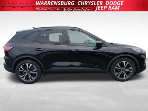 Photos of 2021 Ford Escape SE for sale in Warrensburg, MO at Warrensburg Chrysler Dodge Jeep Ram Fiat
