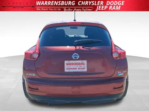More photos of 2014 Nissan Juke SL at Warrensburg Chrysler Dodge Jeep Ram Fiat, MO