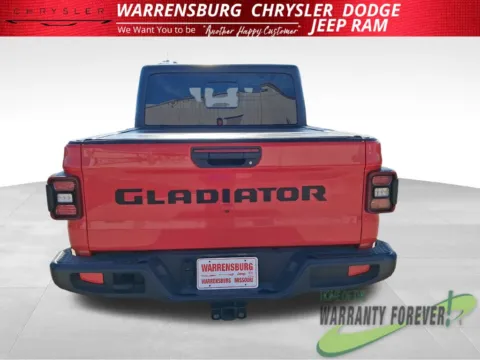 More photos of 2024 Jeep Gladiator Willys at Warrensburg Chrysler Dodge Jeep Ram Fiat, MO