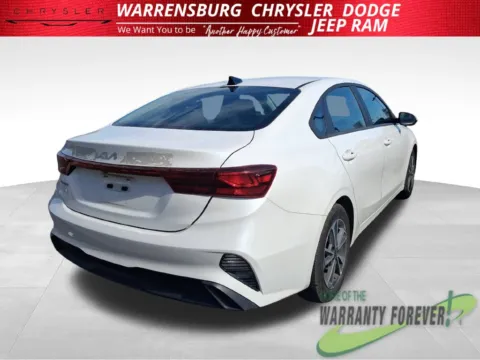 More photos of 2024 Kia Forte LXS at Warrensburg Chrysler Dodge Jeep Ram Fiat, MO