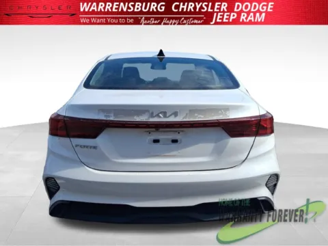 More photos of 2024 Kia Forte LXS at Warrensburg Chrysler Dodge Jeep Ram Fiat, MO