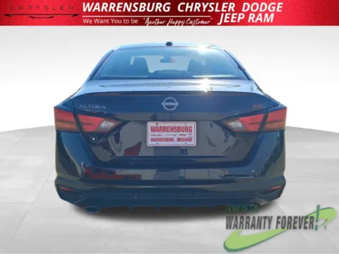 More photos of 2025 Nissan Altima 2.5 SR at Warrensburg Chrysler Dodge Jeep Ram Fiat, MO