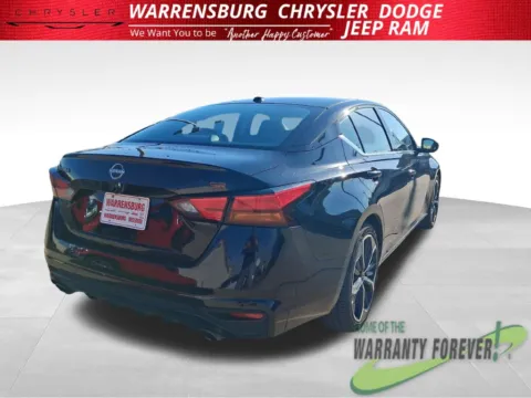 More photos of 2025 Nissan Altima 2.5 SR at Warrensburg Chrysler Dodge Jeep Ram Fiat, MO