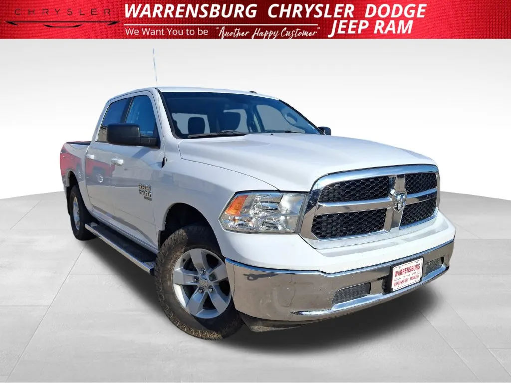 White 2019 Ram 1500 Classic SLT for sale in Warrensburg, MO