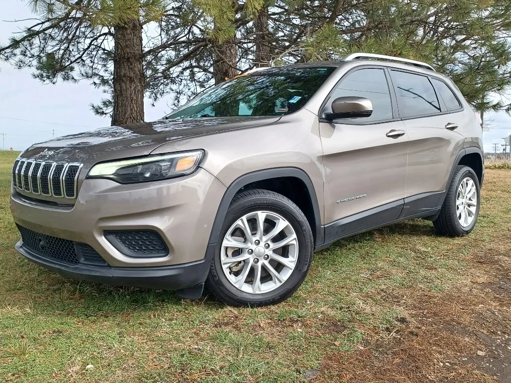 2021 Jeep Cherokee Latitude for sale in Warrensburg, MO