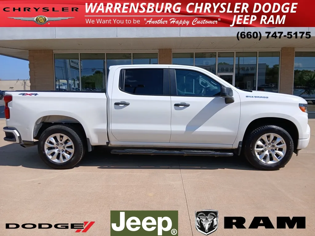 Used 2023 Chevrolet Silverado 1500 Custom with VIN 1GCPDBEK0PZ285636 for sale in Kansas City