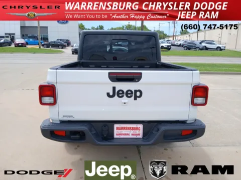 More photos of 2023 Jeep Gladiator Sport at Warrensburg Chrysler Dodge Jeep Ram Fiat, MO