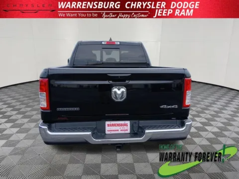 More photos of 2022 Ram 1500 Big Horn/Lone Star at Warrensburg Chrysler Dodge Jeep Ram Fiat, MO