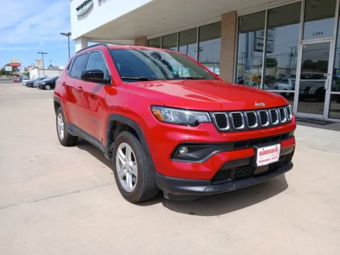 Red 2023 Jeep Compass Latitude for sale in Warrensburg, MO