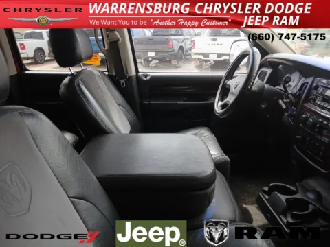More photos of 2002 Dodge Ram 1500 at Warrensburg Chrysler Dodge Jeep Ram Fiat, MO