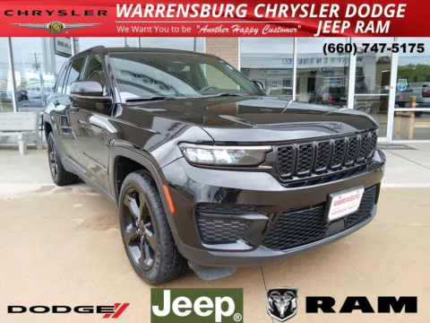 Black 2023 Jeep Grand Cherokee Altitude X for sale in Warrensburg, MO